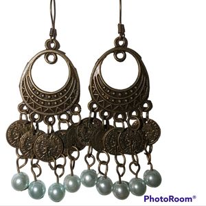 Dangle beaded earrings